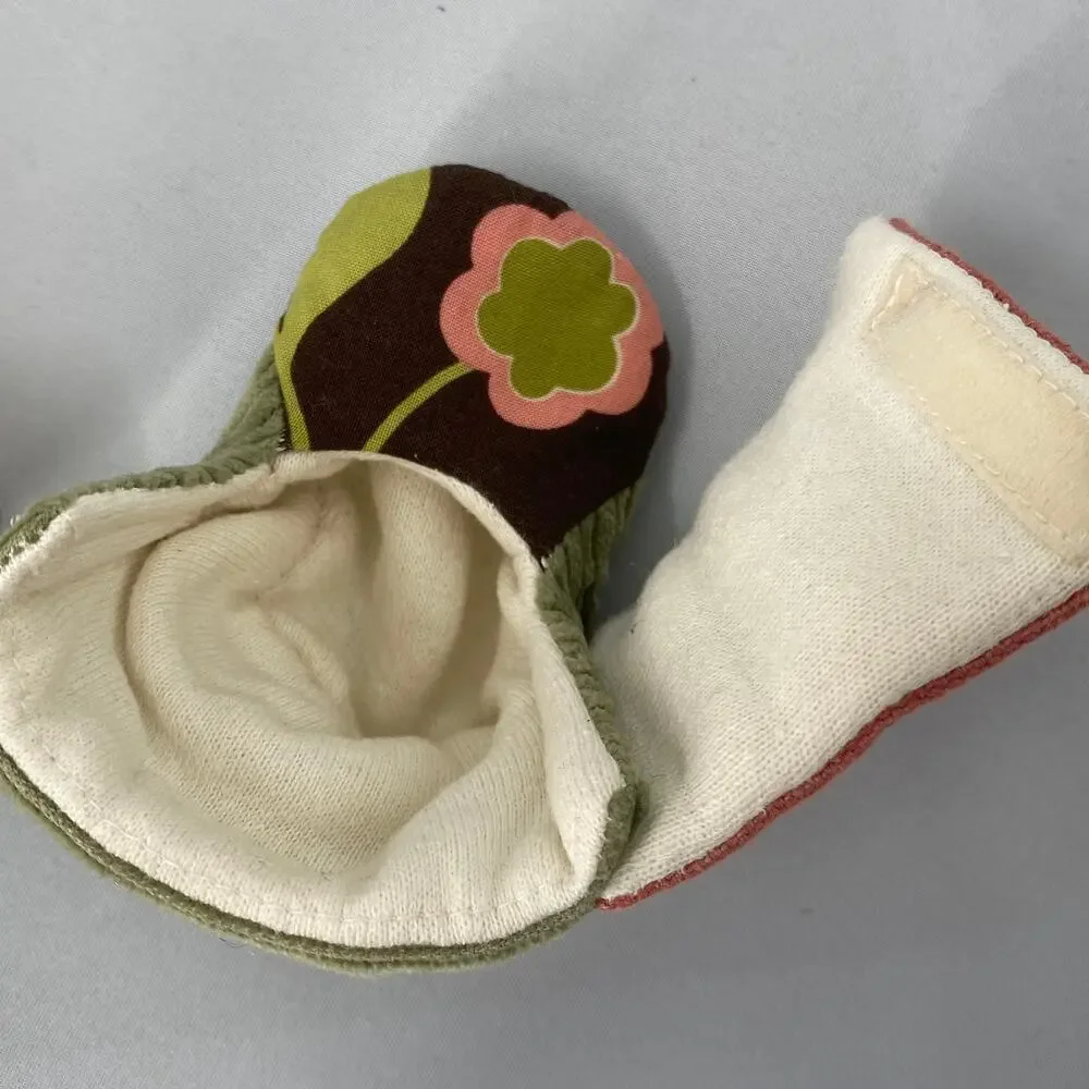 Infusion Fibers Fabric Baby Girls Button Booties 6-12mo